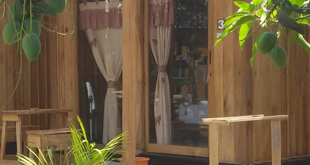 Beach Box Bungalow Gili Trawangan Chambre photo