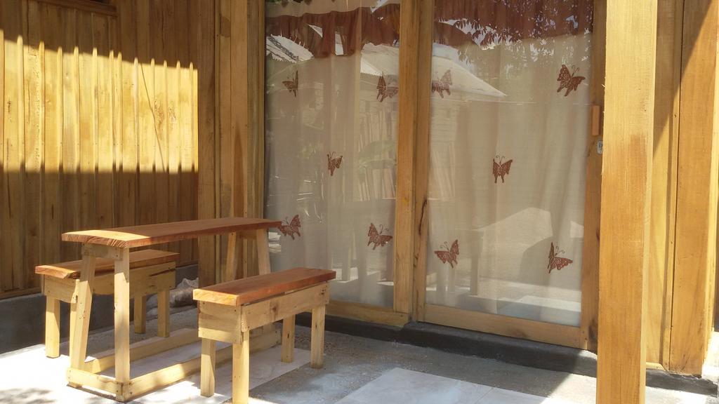 Beach Box Bungalow Gili Trawangan Chambre photo